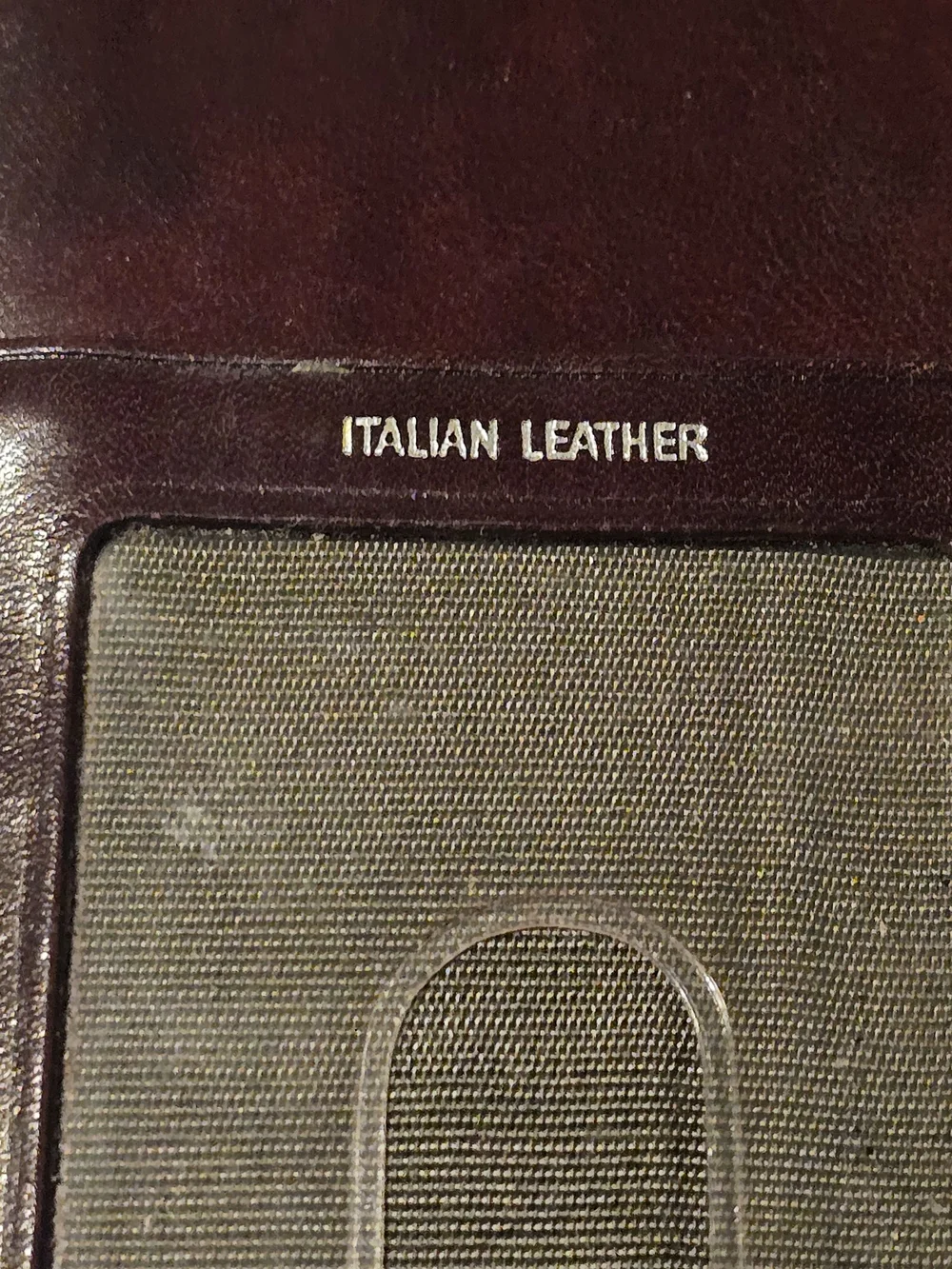 Vintage Wilsons Leather Italian Leather Dark Brown Wallet Multiple Card Slots